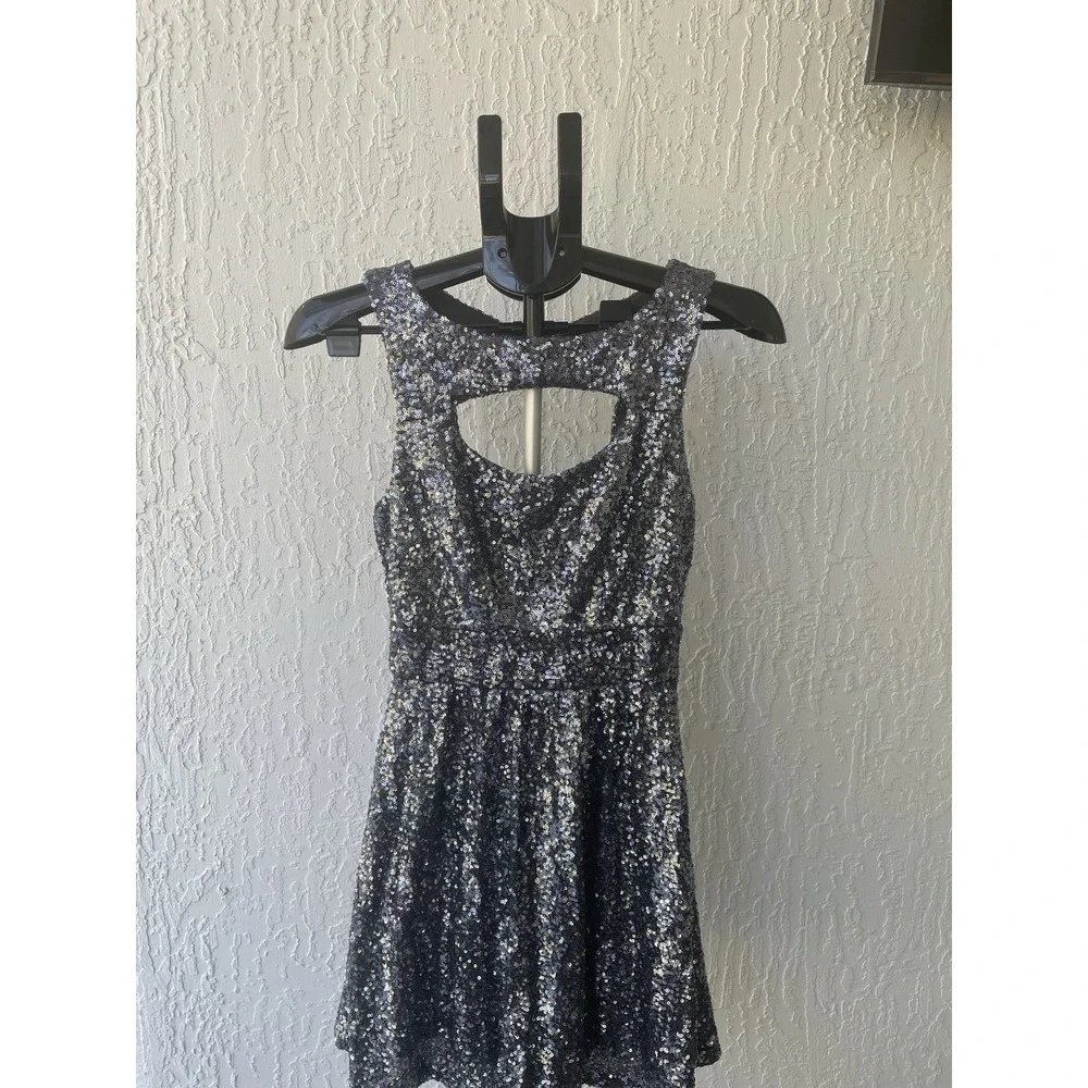 Arden B Sequin Dress Size S Gunmetal Silver Full Skirt